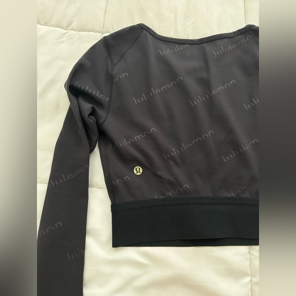 Rare Lululemon Wunder Train Crop Long Sleeve *Special Edition emboss gold logo - Picture 9 of 14